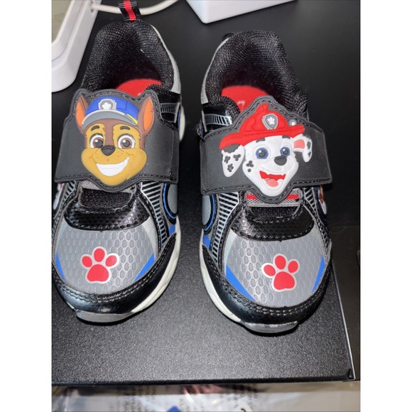 New Paw Patrol Toddler Boys' Slip-On‎ Sneakers, Size 7, light up NWOT  3822 - Picture 1 of 11